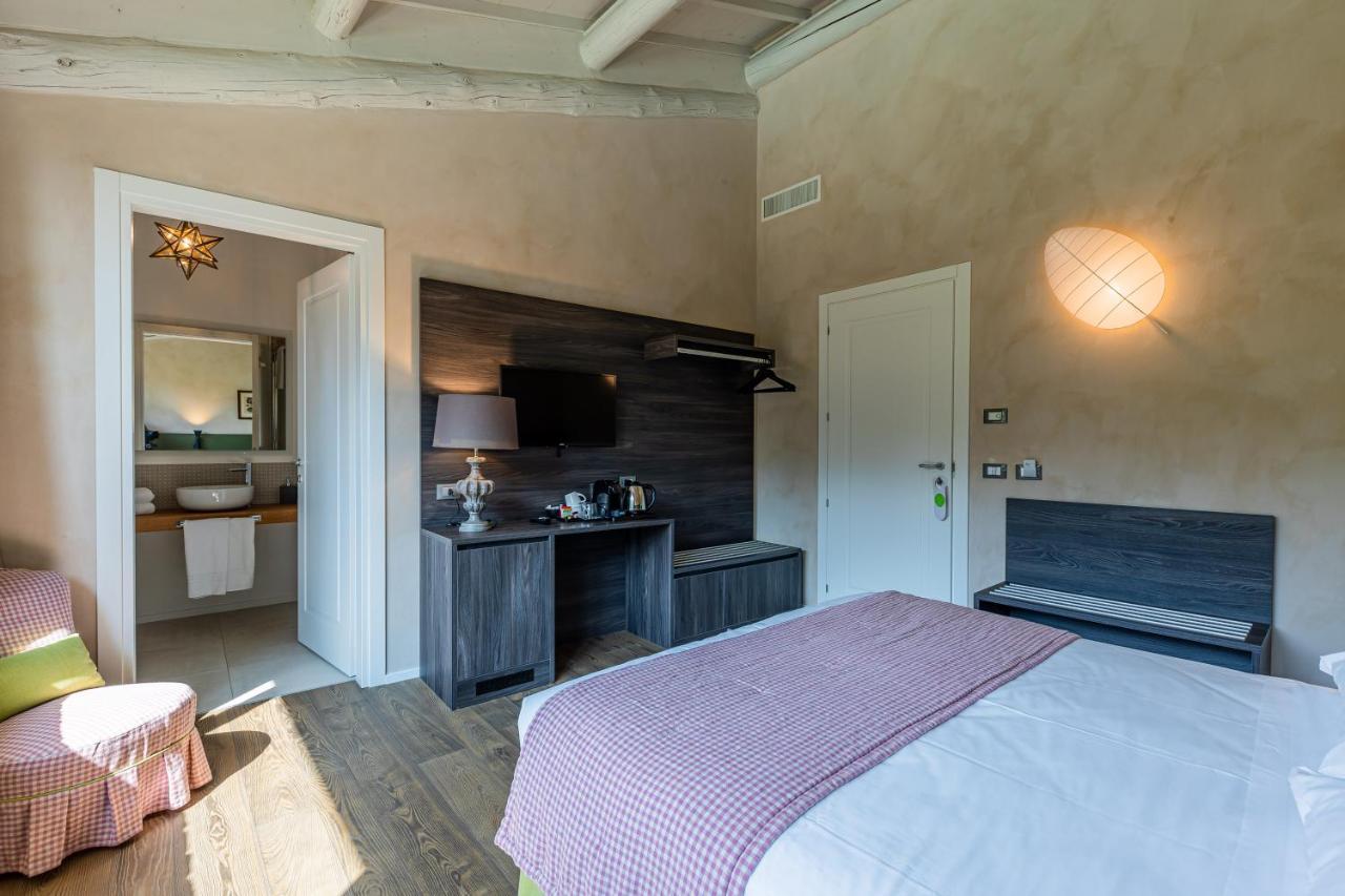 Relais Le Coste Hotel Lavagno Bagian luar foto